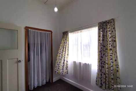Photo of property in 24 Ireland Road, Mount Wellington, Auckland, 1060