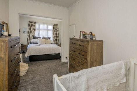 Photo of property in 27 Wilton Street, Levin, 5510