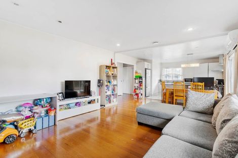 Photo of property in 9 Wilsher Crescent, Henderson, Auckland, 0612