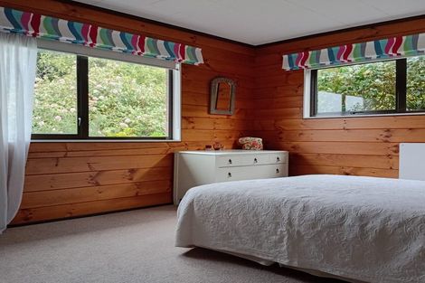 Photo of property in 12 Deller Drive, Carterton, 5713