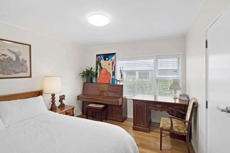 Photo of property in 421 East Coast Road, Mairangi Bay, Auckland, 0630