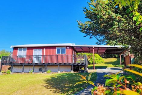 Photo of property in 4 Beverley Road, Stanmore Bay, Whangaparaoa, 0932