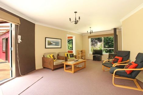 Photo of property in 1a Upper Cross Street, Raglan, 3225