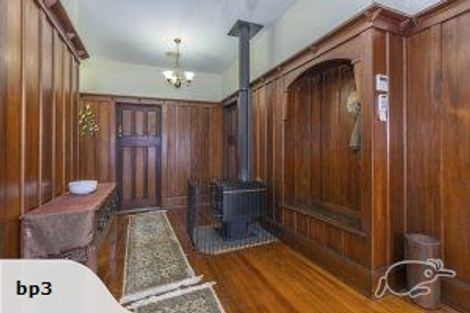 Photo of property in 8 Memorial Avenue, Ilam, Christchurch, 8053