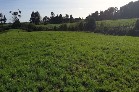 Photo of property in 412a Corbett Road, Lepperton, New Plymouth, 4373