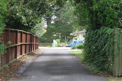 Photo of property in 40 Serwayne Place, Sunnyvale, Auckland, 0612