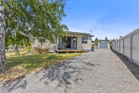 Photo of property in 15 Omahau Crescent, Twizel, 7901