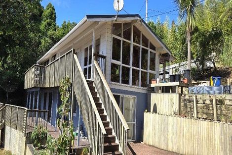 Photo of property in 181 Browns Bay Road, Browns Bay, Auckland, 0630