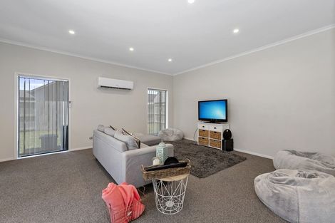 Photo of property in 56 Featherstone Drive, Flagstaff, Hamilton, 3210