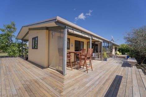 Photo of property in 104 Cook Drive, Whitianga, 3510