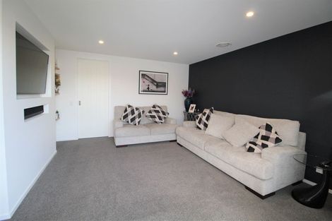 Photo of property in 12 Grosvenor Grange, Gleniti, Timaru, 7910
