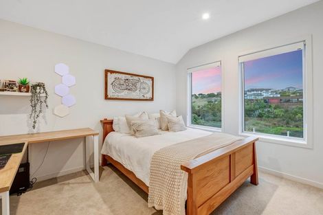 Photo of property in 6 Parkview Drive, Gulf Harbour, Whangaparaoa, 0930