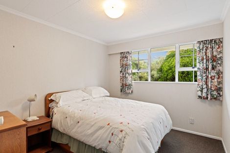 Photo of property in 9 Kapu Grove, Whalers Gate, New Plymouth, 4310