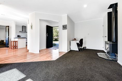 Photo of property in 90 Endeavour Avenue, Flagstaff, Hamilton, 3210