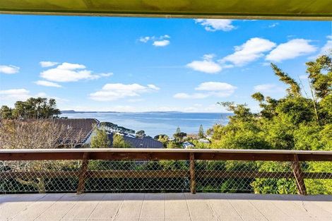 Photo of property in 14 Vipond Road, Stanmore Bay, Whangaparaoa, 0932