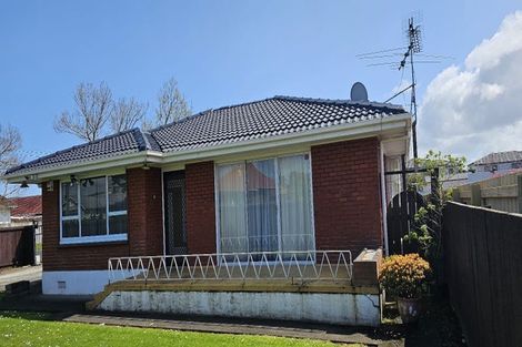 Photo of property in 16 Allenby Road, Papatoetoe, Auckland, 2025