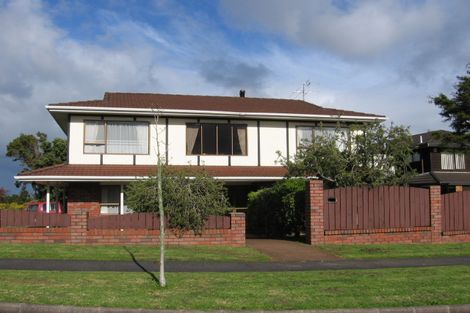 Photo of property in 8 Paulownia Place, Totara Heights, Auckland, 2105