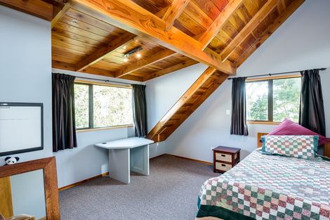 Photo of property in 56 Oxley Crescent, Broad Bay, Dunedin, 9014