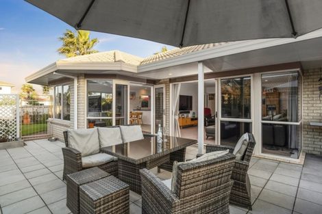 Photo of property in 126 Santa Monica Drive, Papamoa Beach, Papamoa, 3118