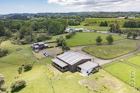Photo of property in 522 State Highway 16, Kumeu, 0892
