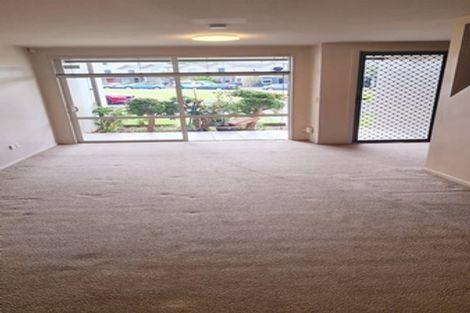 Photo of property in 15 Opito Way, East Tamaki, Auckland, 2013
