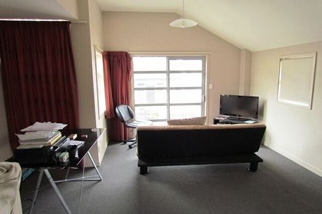 Photo of property in 17 Titan Street, North Dunedin, Dunedin, 9016