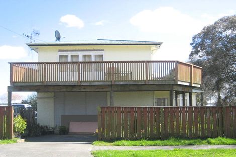 Photo of property in 28 Racecourse Avenue, Marton, 4710