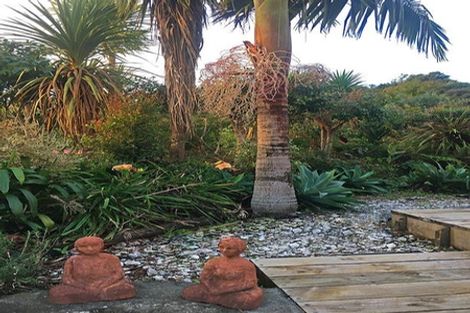 Photo of property in 76 Top Town Place, Coromandel, 3506