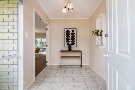 Photo of property in 42 Sunhill Road, Sunnyvale, Auckland, 0612