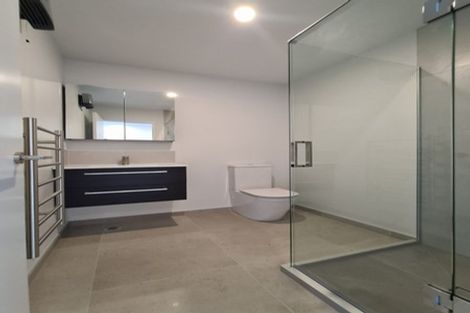 Photo of property in 3/27 New Brighton Road, Shirley, Christchurch, 8061