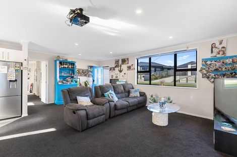 Photo of property in 5 Gaynor Way, Te Puke, 3119