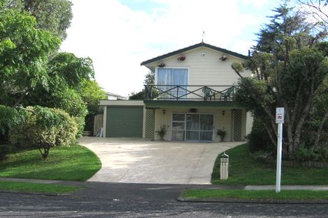 Photo of property in 26 Wycherley Drive, Bucklands Beach, Auckland, 2014