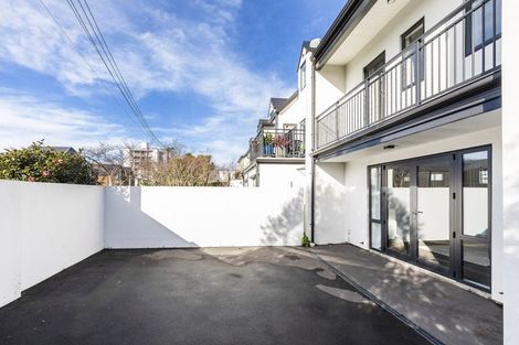 Photo of property in 37 Rhodes Street, Merivale, Christchurch, 8014