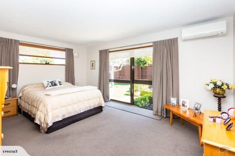 Photo of property in 29 Regency Crescent, Redwood, Christchurch, 8051
