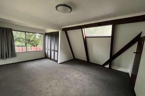 Photo of property in 55 Manu Crescent, Upper Vogeltown, New Plymouth, 4310