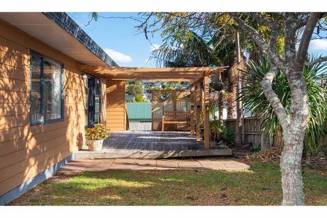 Photo of property in 155 Brian Crescent, Stanmore Bay, Whangaparaoa, 0932