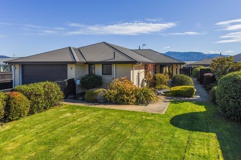 Photo of property in 33 Sanderlane Drive, Motueka, 7120