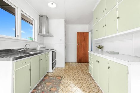 Photo of property in 61 Morrow Avenue, St Andrews, Hamilton, 3200