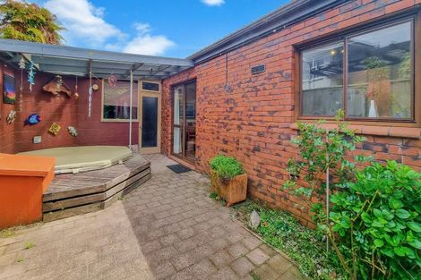 Photo of property in 10 Iles Road, Lynmore, Rotorua, 3010