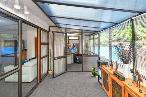 Photo of property in 13 Fiesta Drive, Half Moon Bay, Auckland, 2012