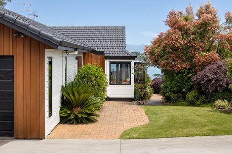 Photo of property in 24 Waterview Terrace, Omokoroa, 3114