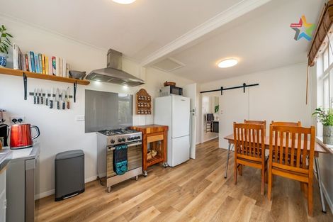 Photo of property in 9 East Street, Petone, Lower Hutt, 5012