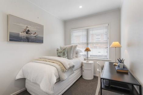 Photo of property in 2/40 Tawhiri Road, One Tree Hill, Auckland, 1061