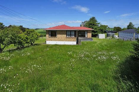 Photo of property in 84 Hall Road, Peacocke, Hamilton, 3282