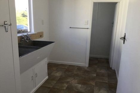 Photo of property in 90 Mangorei Road, Strandon, New Plymouth, 4312