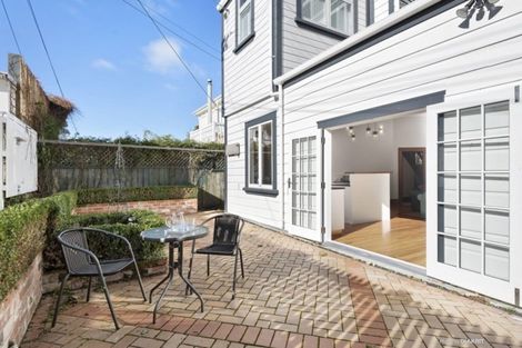 Photo of property in 6 Orangi Kaupapa Road, Northland, Wellington, 6012