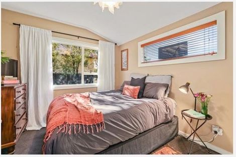 Photo of property in 25 Hardwicke Street, Sumner, Christchurch, 8081