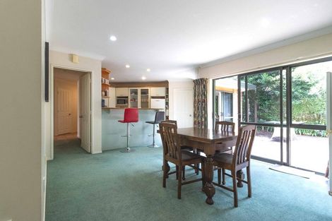 Photo of property in 22 Chesterfield Place, Rototuna, Hamilton, 3210