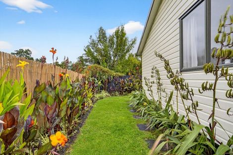 Photo of property in 203a Parkhurst Road, Parakai, 0830