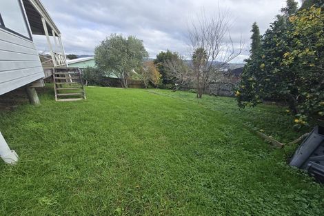 Photo of property in 21 Sungrove Rise, Sunnyvale, Auckland, 0612